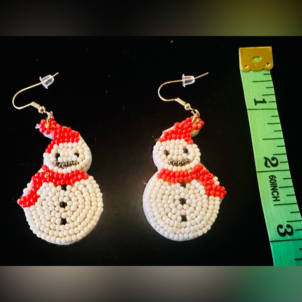 CHRISTMAS 🎁 NEW! Beaded Earrin SET with SNOWMAN ☃️ Great Gifts! FAST SHIPPING!